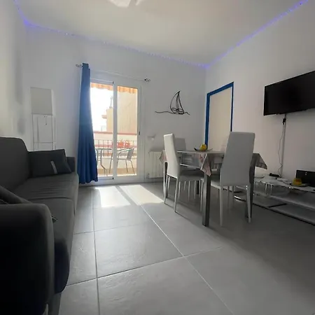 Beach Apartment * Калафелл
